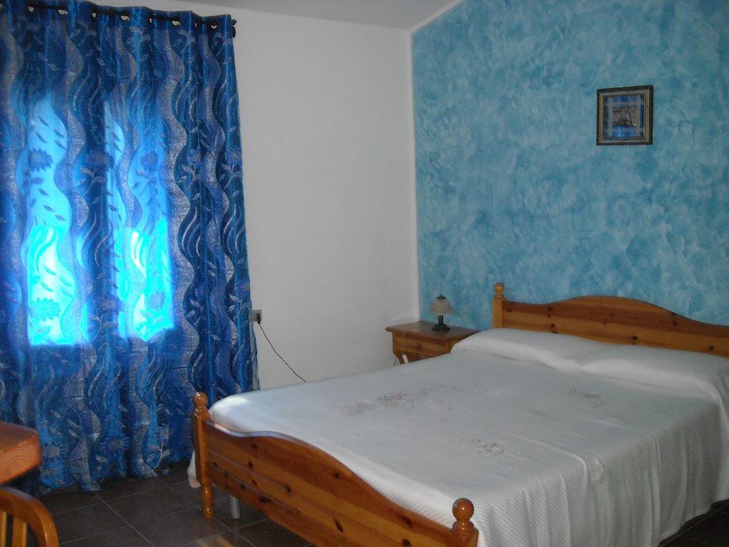 Hotel Il Nido Dell'Aquila Villanova Strisaili ห้อง รูปภาพ