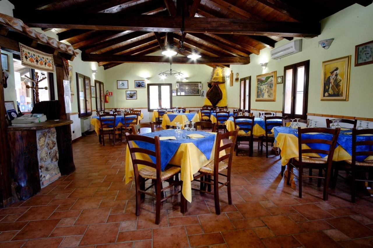 Hotel Il Nido Dell'Aquila Villanova Strisaili ภายนอก รูปภาพ